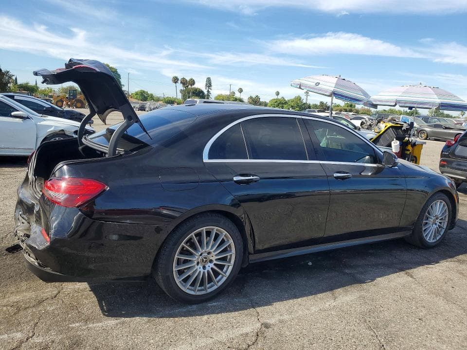 2023 MERCEDES-BENZ E 350 3