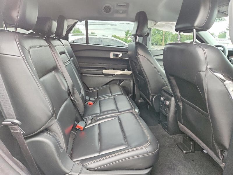 2021 FORD EXPLORER XLT 10