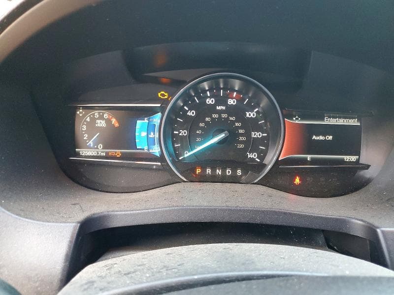 2017 FORD EXPLORER XLT 9