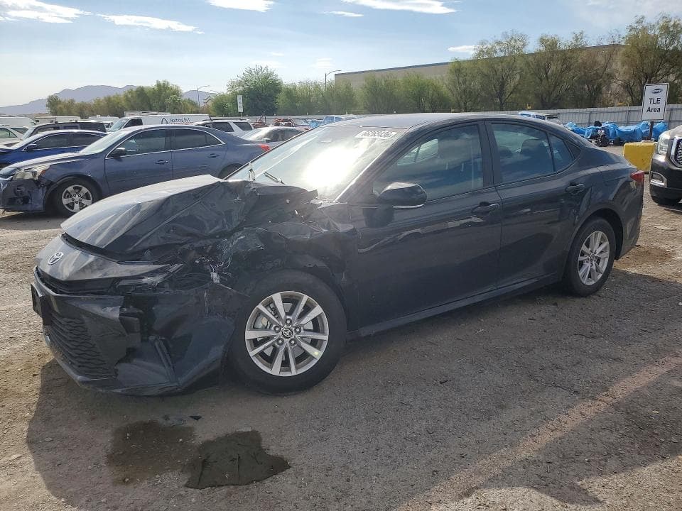 2025 TOYOTA CAMRY LE