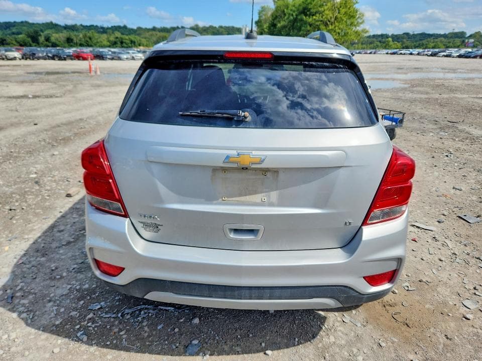 2017 CHEVROLET TRAX 1LT 6