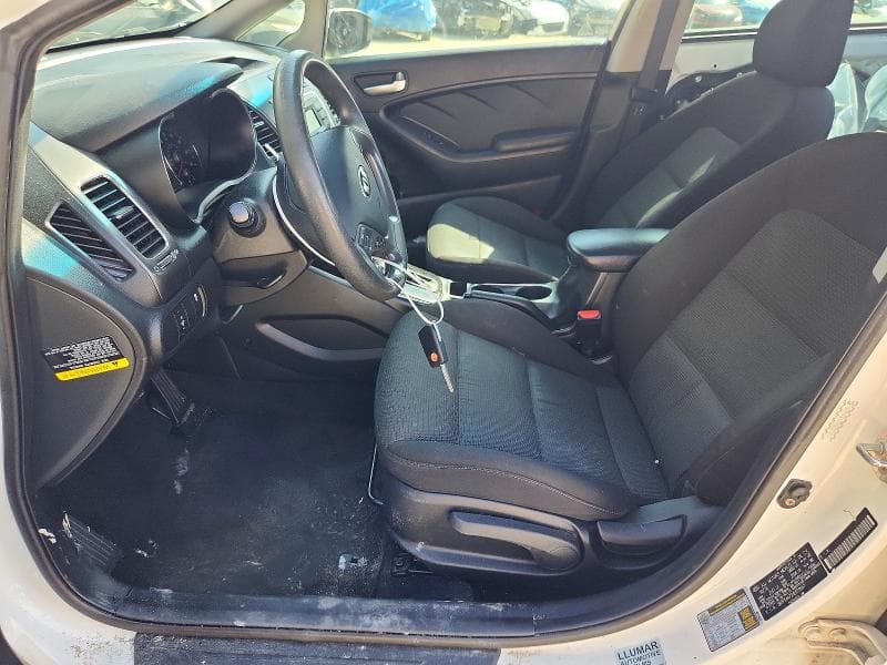 2017 KIA FORTE LX 7
