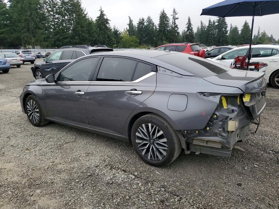 2024 NISSAN ALTIMA SV 2
