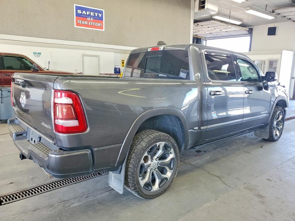 2019 RAM 1500 LIMITED 3