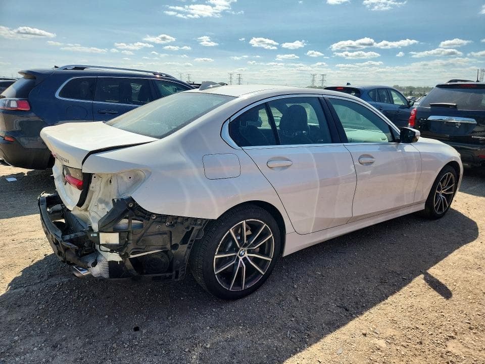 2019 BMW 330XI 3