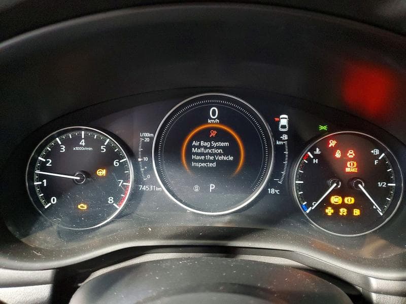 2022 MAZDA 3 SELECT 9