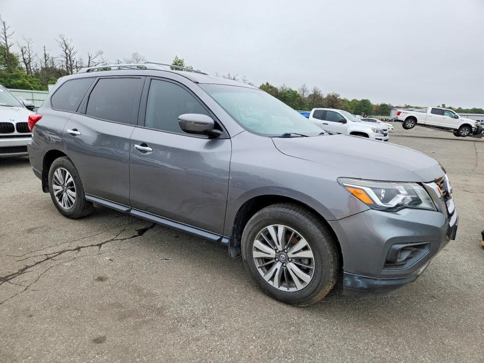 2018 NISSAN PATHFINDER S 4