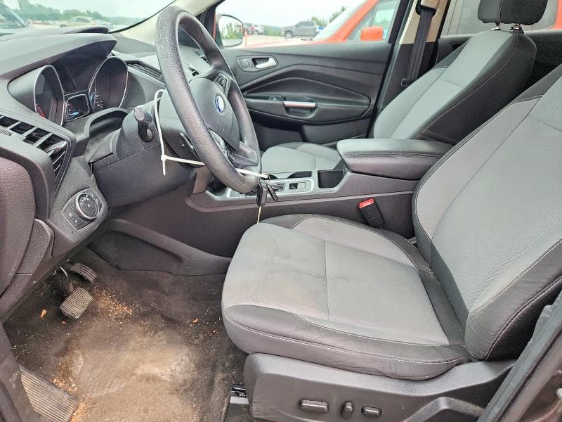 2017 FORD ESCAPE SE 7