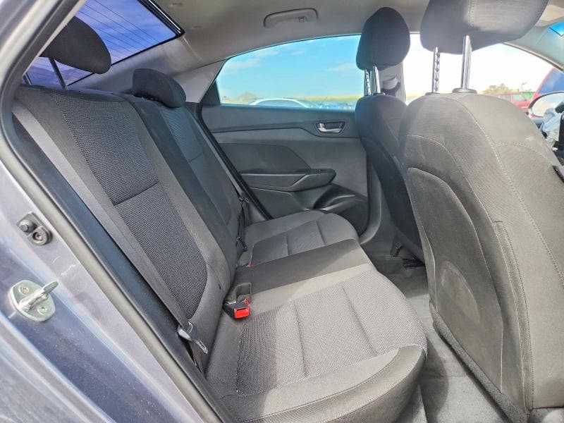 2018 HYUNDAI ACCENT SE 10