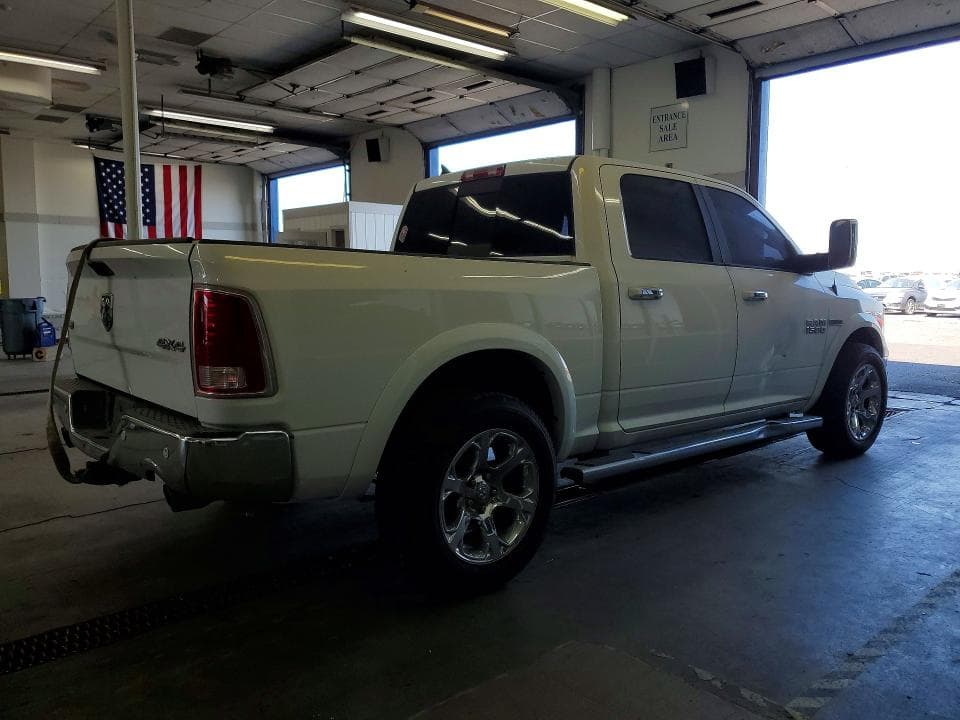 2017 RAM 1500 LARAMIE 3