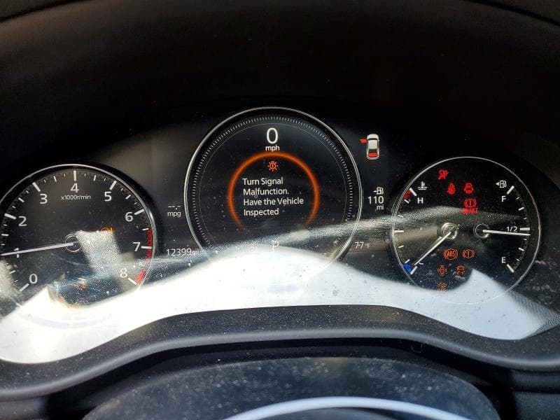 2023 MAZDA 3 PREFERRED 9