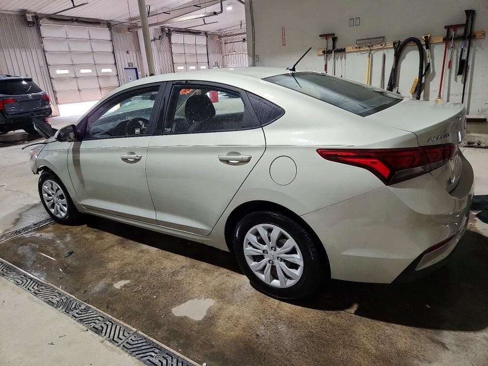 2019 HYUNDAI ACCENT SE 2