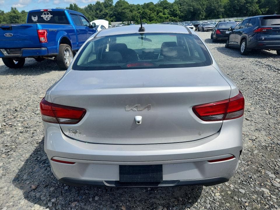 2022 KIA RIO S 6