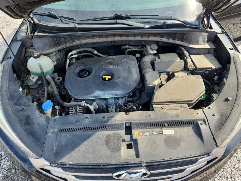 2017 HYUNDAI TUCSON SE 12
