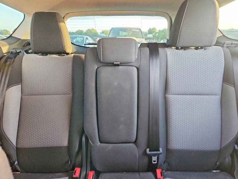 2017 FORD ESCAPE SE 10