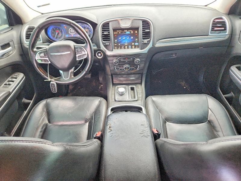 2018 CHRYSLER 300 TOURING 8
