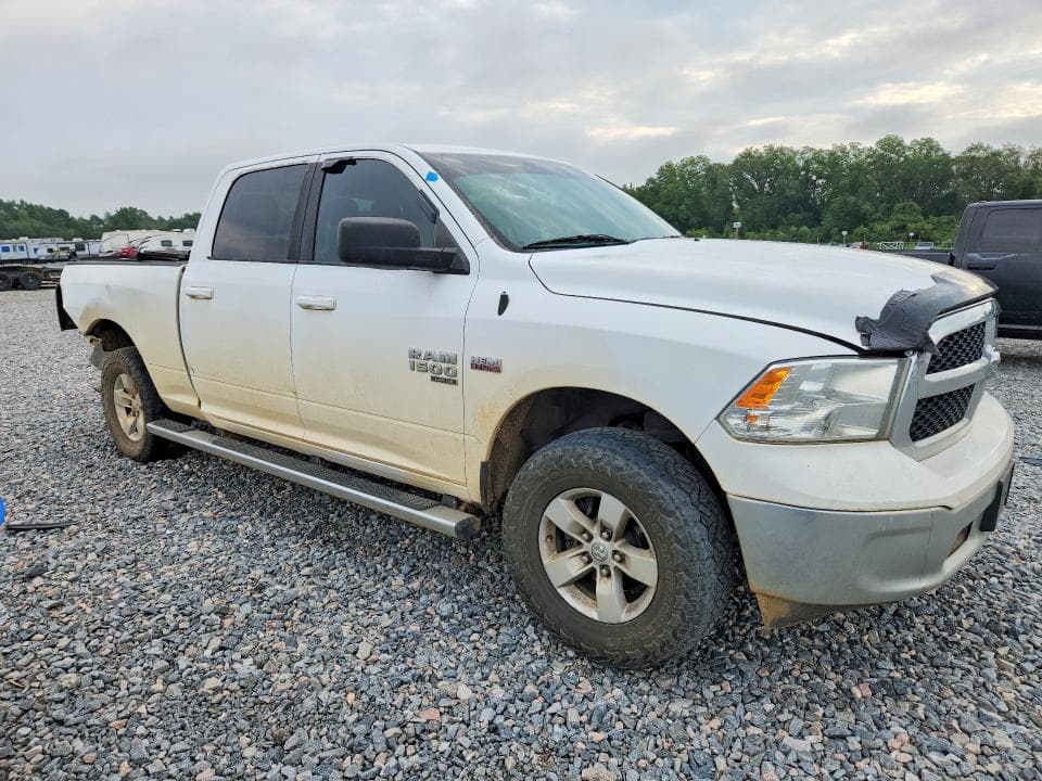 2019 RAM 1500 CLASSIC SLT 4