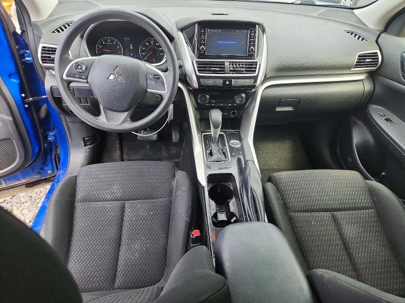 2020 MITSUBISHI ECLIPSE CROSS ES 8