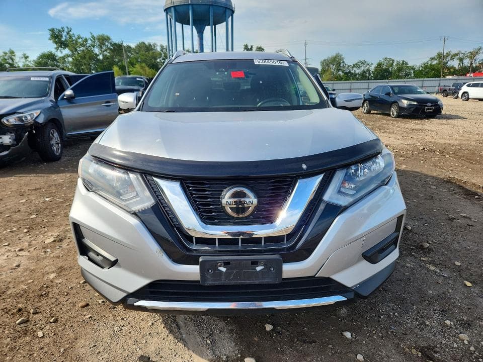 2020 NISSAN ROGUE SV 5
