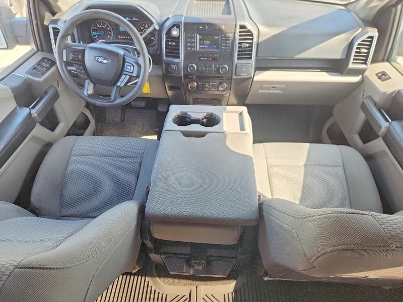 2017 FORD F150 SUPERCREW 8