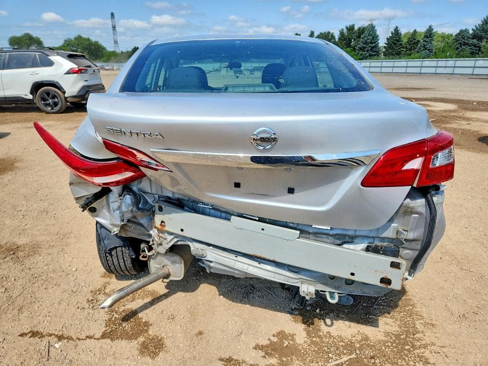 2019 NISSAN SENTRA S 6