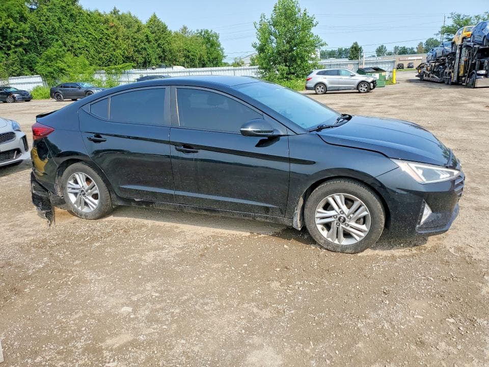2020 HYUNDAI ELANTRA SEL 4