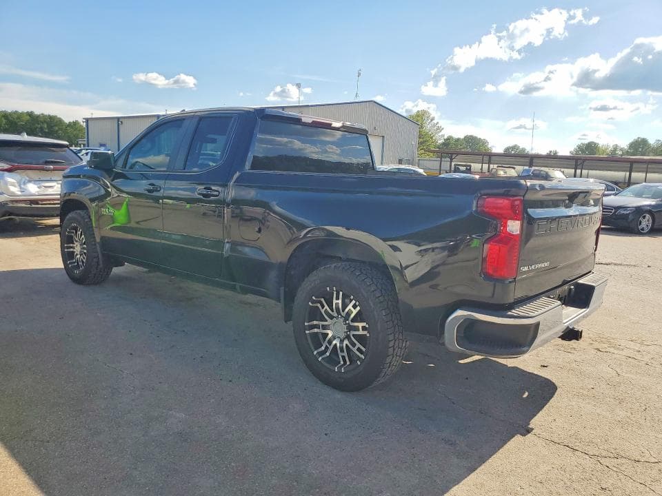 2019 CHEVROLET SILVERADO C1500 LT 2