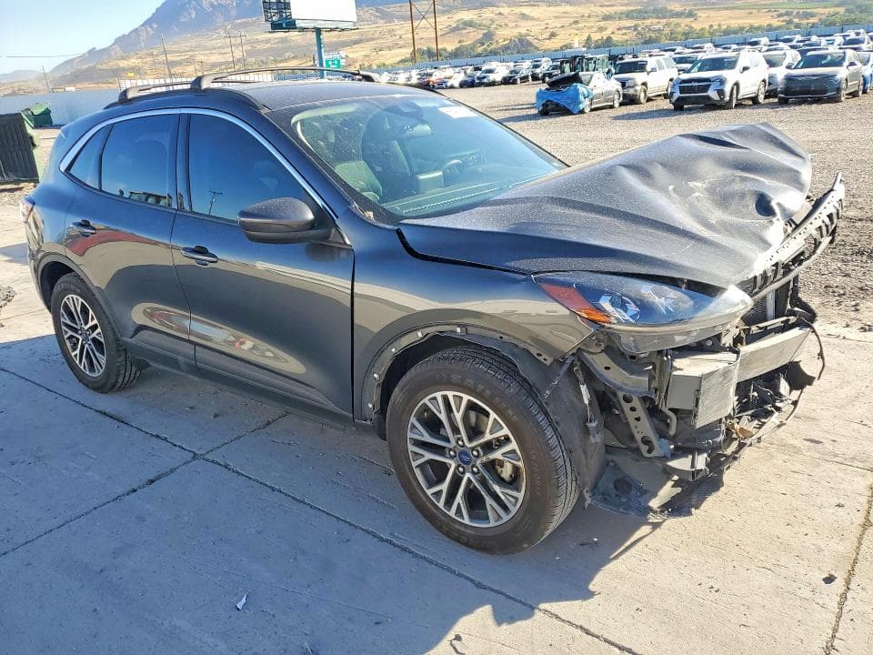 2020 FORD ESCAPE SEL 4