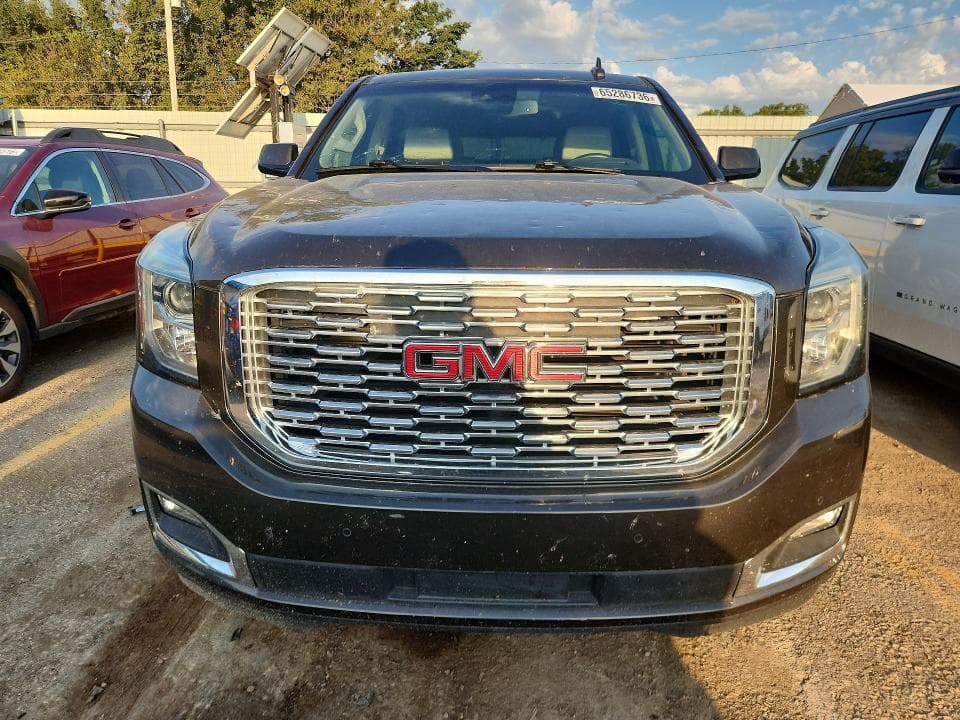 2019 GMC YUKON DENALI 5