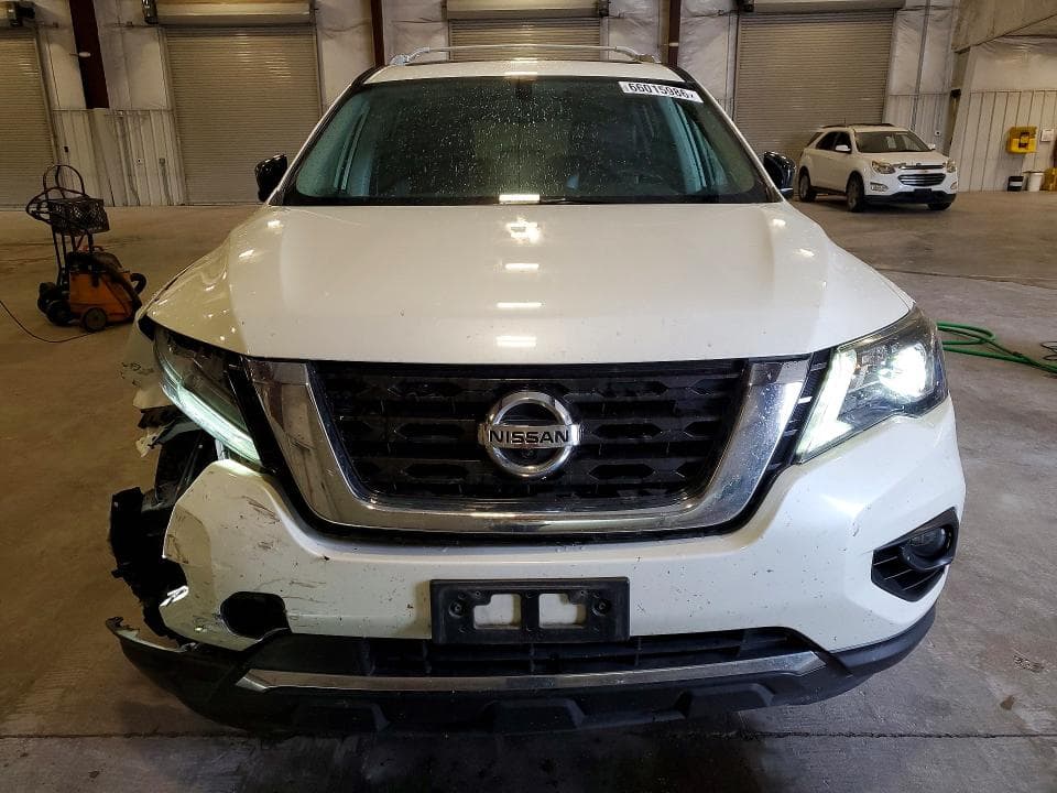 2017 NISSAN PATHFINDER PLATINUM 5