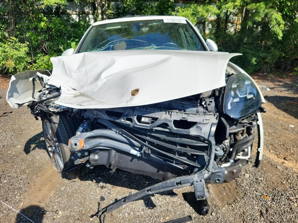2018 PORSCHE CAYENNE SE HYBRID PLATINUM 5