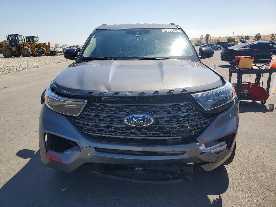 2022 FORD EXPLORER XLT 5