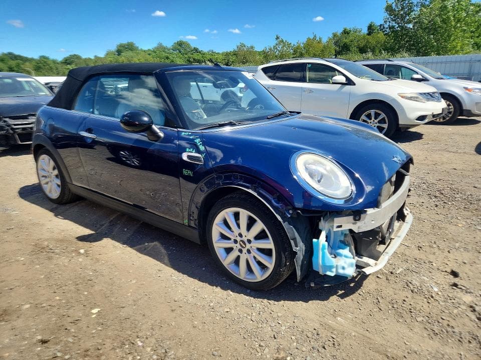 2017 MINI COOPER 4