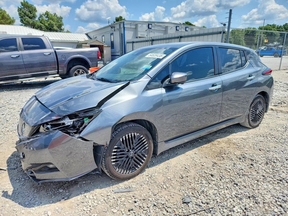 2023 NISSAN LEAF SV PLUS