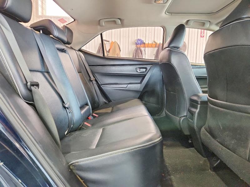 2018 TOYOTA COROLLA XLE 10