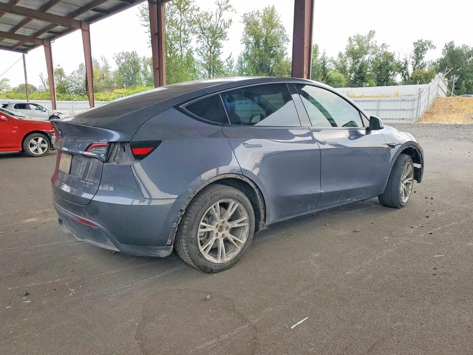 2023 TESLA MODEL Y 3