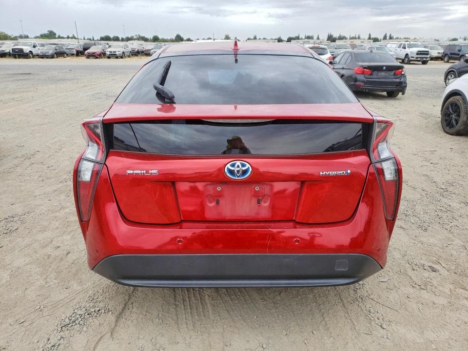 2018 TOYOTA PRIUS TWO 6