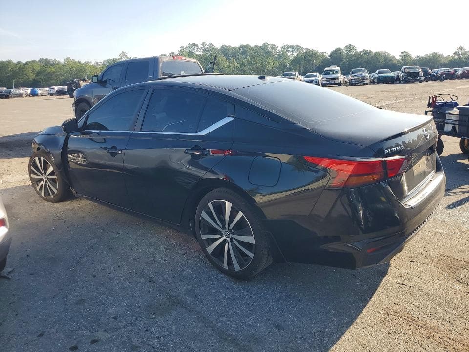 2020 NISSAN ALTIMA SR 2