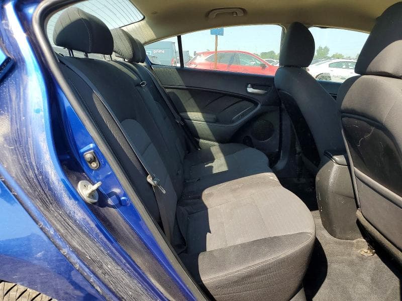 2018 KIA FORTE LX 10