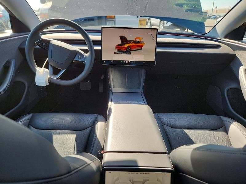 2025 TESLA MODEL 3 8