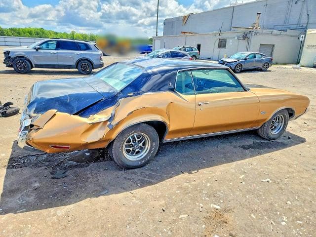 1972 OLDSMOBILE CUTLASS 3