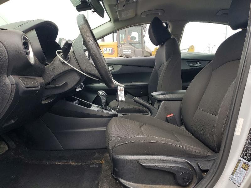2019 KIA FORTE LXS 7