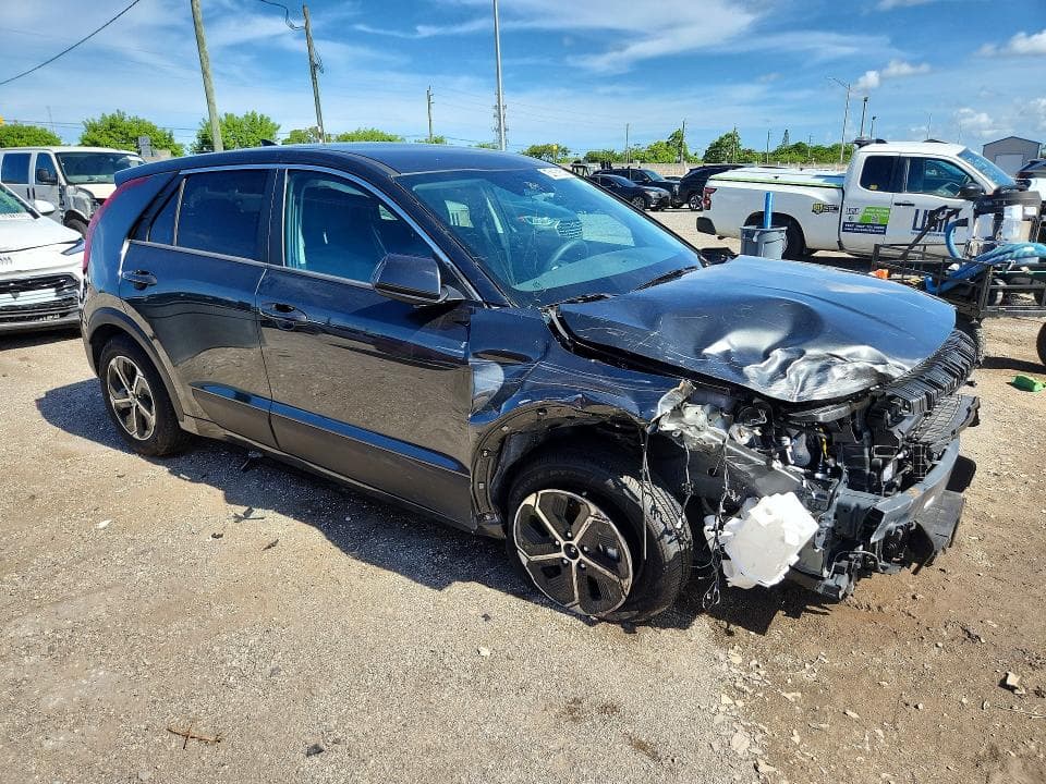 2026 KIA NIRO LX 4