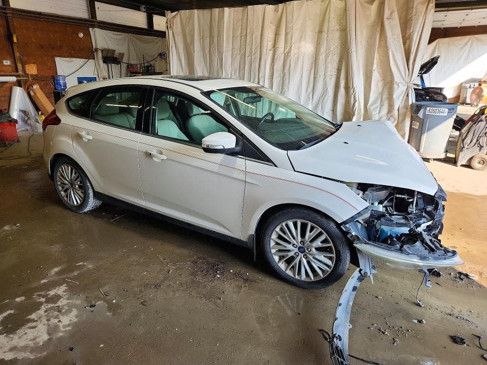 2018 FORD FOCUS TITANIUM 4