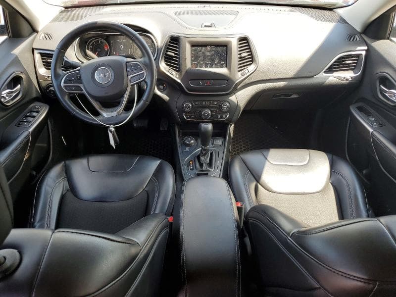 2019 JEEP CHEROKEE LATITUDE PLUS 8