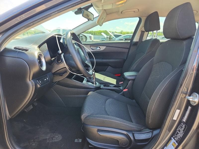 2019 KIA FORTE LXS 7