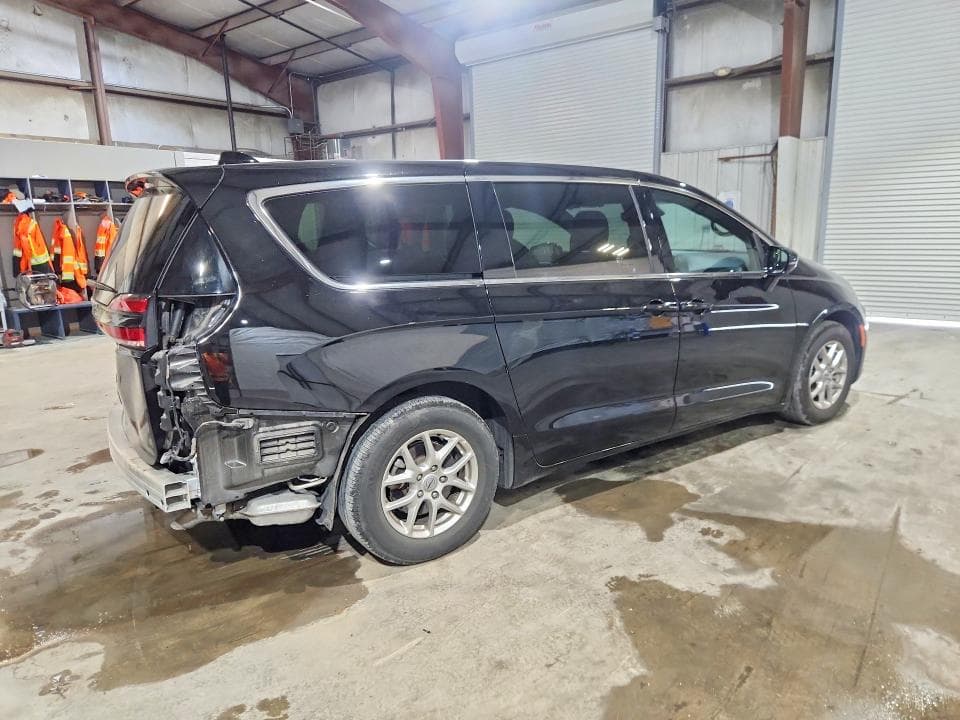 2025 CHRYSLER PACIFICA SELECT 3