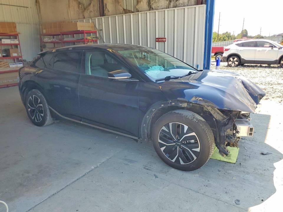 2023 KIA EV6 WIND 4