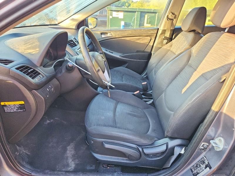 2017 HYUNDAI ACCENT SE 7
