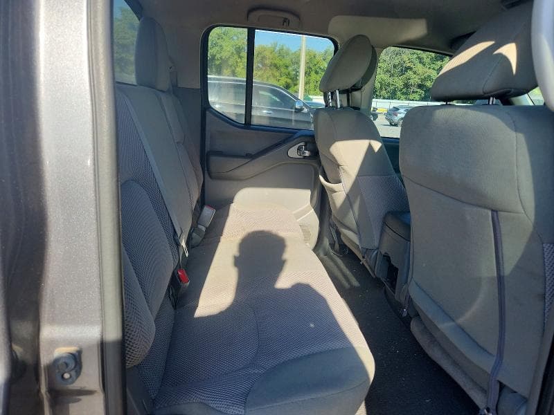 2019 NISSAN FRONTIER SV 10